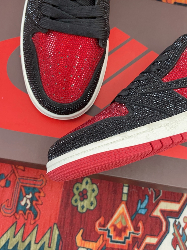 ナイキ靴細部ディテール